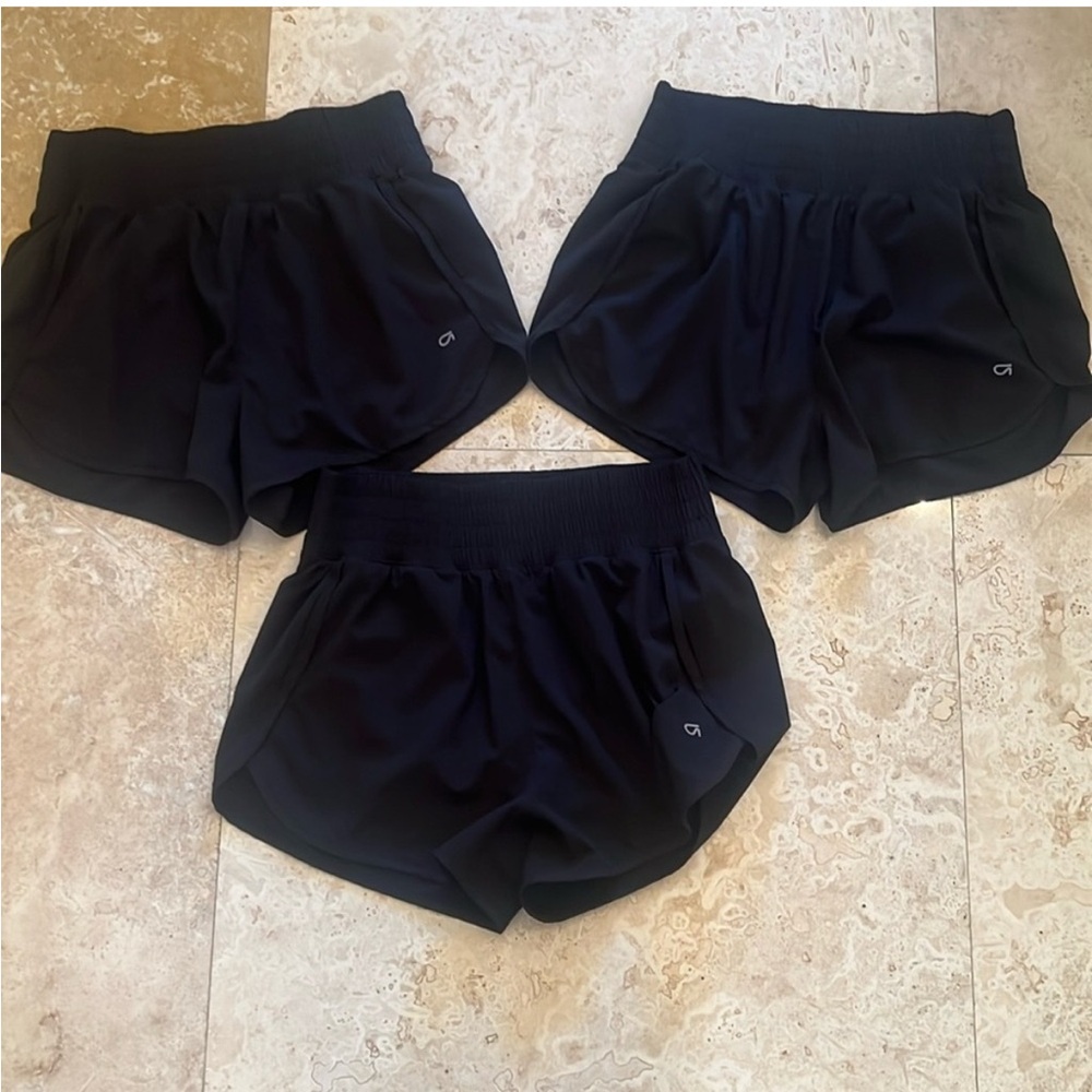 Gap Black Fit High Rise Running Short Size Small with built in liner